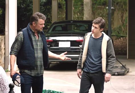 Dad Makes His Gay Son A Shocking Grindr Offer In New Clip From Love Simon Watch Towleroad