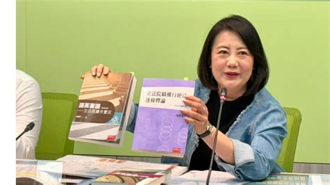 黃國昌看過來！綠議事規則小教室開課 吳思瑤酸：不懂要問要k書 政治焦點 太報 Taisounds