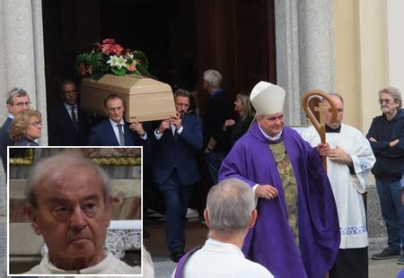 Civate Chiesa Gremita Per L Ultimo Saluto A Don Erminio Che Amava San