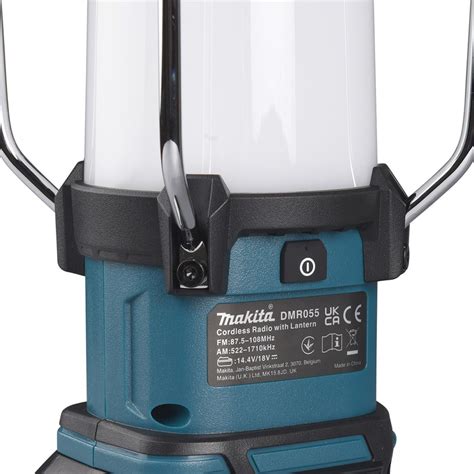 Makita DMR055 14 4v 18v LXT AM FM Cordless Radio Lantern Light Body