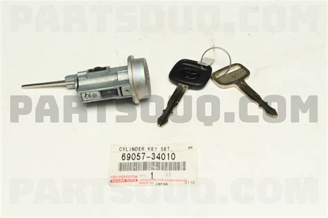 CYLINDER KEY SET IGNITION SWITCH LOCK 6905734020 Toyota Parts