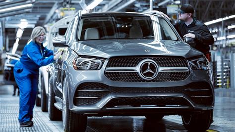 Uaw Workers Strike Mercedes Benz Supplier In Alabama Automotive Dive