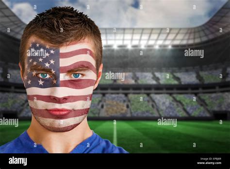 Usa football fan in face paint Stock Photo - Alamy