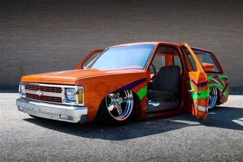 1989 Chevy S10 Blazer Sema Show Truck 383c Bagged Lowered Mini Truck