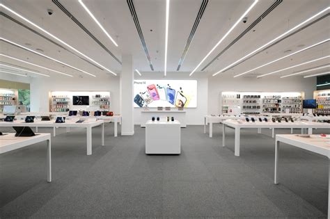 Power Mac Center Sm Mall Of Asia Now An Apple Premium Partner Store