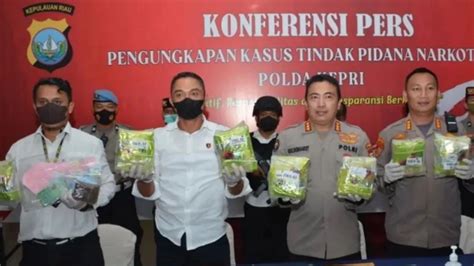 Polda Kepri Gagalkan Penyelundupan Sabu Internasional Polri Amankan 26