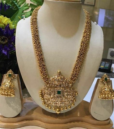 Pin By Lakshmi Saritha Mutyala On Things To Wear Gold Jewellery