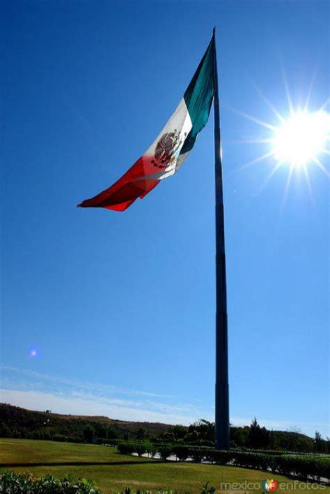 Asta Bandera Mas Grande De Latinoamerica Iguala Guerrero