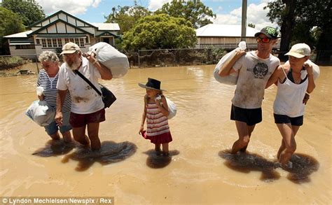 Australia Floods Thousands Evacuated And Residents Near 12 Rivers Are