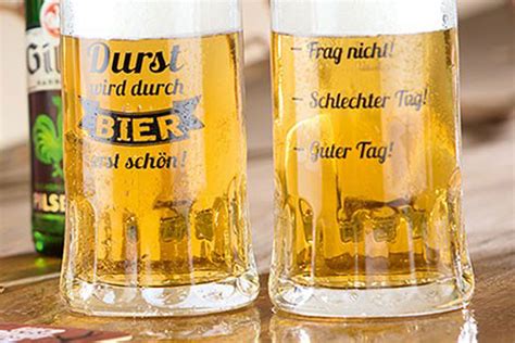 Er Set Bierkr Ge Aus Glas Mit Lustigen Spr Chen Mltrachten Dirndl