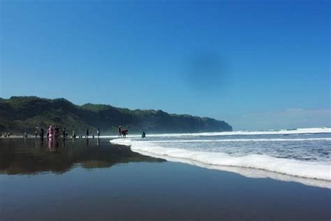 Gambar Pantai Parangtritis Dan Penjelasannya Gambar Barumu