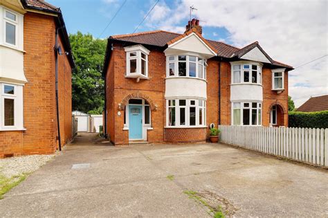 3 Bedroom Property Sold Stc Welton Low Road Elloughton