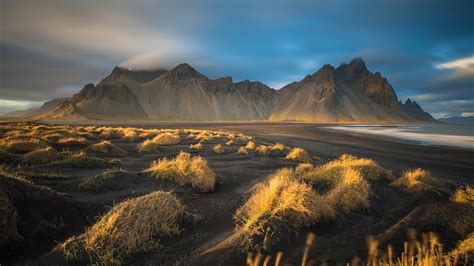 Vestrahorn Mountain Range At Stokksnes Iceland Windows Spotlight Images