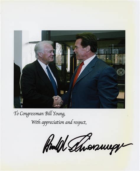 Arnold Schwarzenegger Signed Photograph Rr Auction