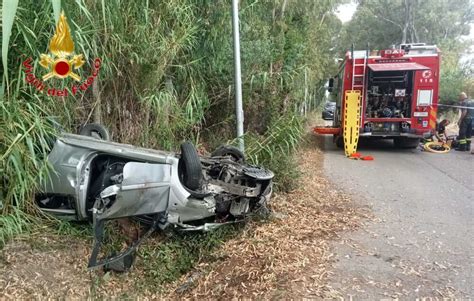 Incidente A Sant Agostino Giovane Ferito Soccorso Dai Vigili Del Fuoco