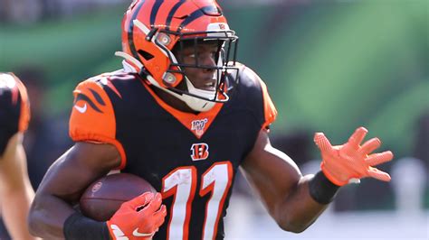 Should Patriots Trade For Bengals' John Ross With Wideout Wanting 'Fresh Start'? - NESN.com