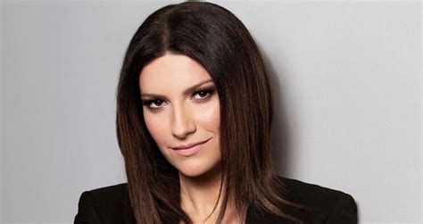 News RadioItalia Laura Pausini 29 Anni Fa Iniziava La Sua Avventura