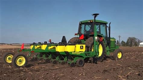 John Deere Drawn Planters Pap Machinery Agriculture Turf