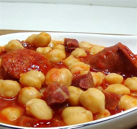 Garbanzos Con Chorizo Recetas De Guisados