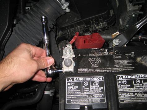 Toyota Corolla 12V Car Battery Replacement Guide 009