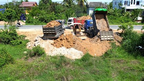 New Project Landfilling Using Bulldozer Komatsu D20p And Team Work Dump