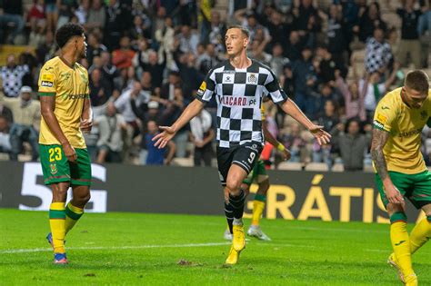 Boavista regressa aos triunfos e agrava crise do Paços de Ferreira