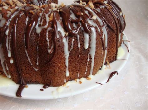 Chocolate Syrup Swirl Cake