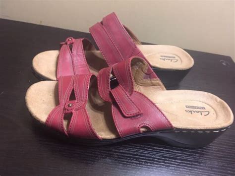 Clarks Collection Womens Red Leather Sandals 8 5 Ebay