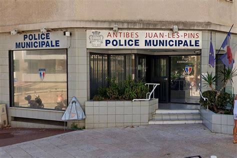 Police Municipale Poste Central Antibes Juan Les Pins