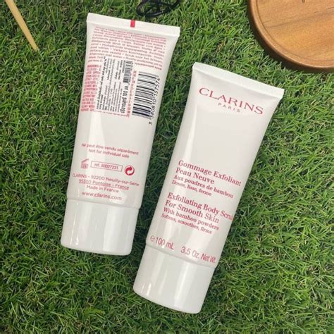 Clarins Exfoliating Body Scrub For Smooth Skin Ml