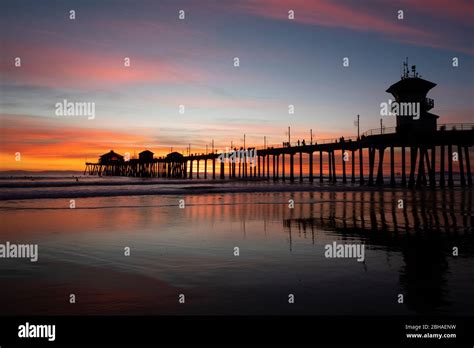 Huntington Beach Pier At Sunset California Usa Stock Photo Alamy