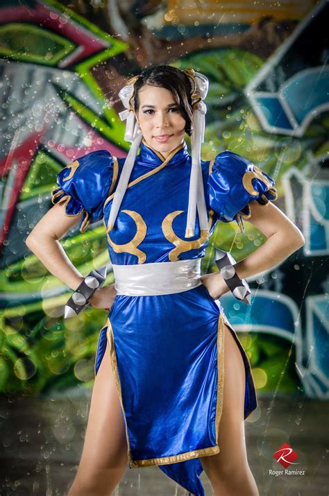 Chun Li Of Street Fighter By Carolina Angulo Cosplay Photo By Roger Ramirez Chun Li Cosplay