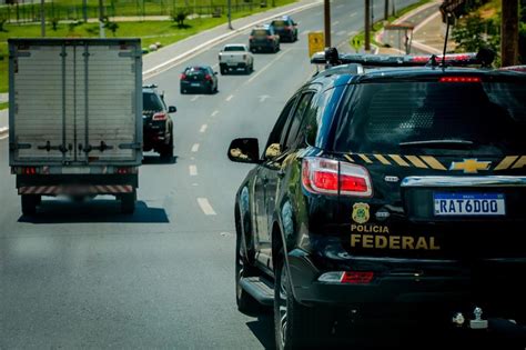 Polícia Federal prende quadrilha especializada em furto de armas de