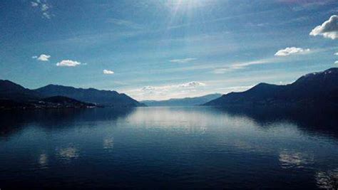 Riflessi Sul Lago Maggiore Varesenews