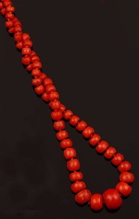 Collana In Corallo Rosso Arancio Boules Scalari Asta Fine Coral