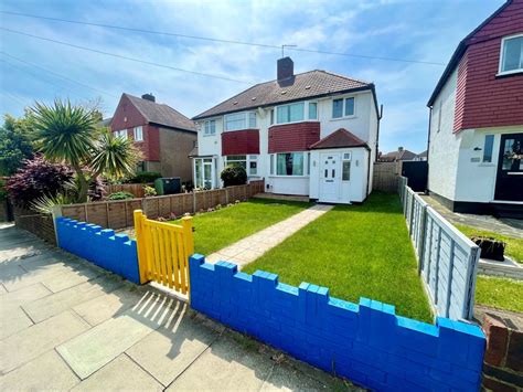 3 Bed Semi Detached House For Sale In East Rochester Way Sidcup Kent