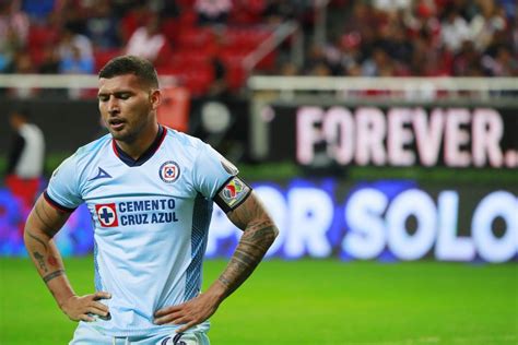 El Cruz Azul Termina El Apertura Con Una Derrota Puebla Asegura Su