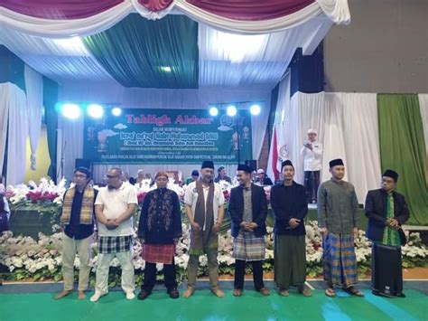 Ada Yang Istemewa Di Acara Tabligh Akbar I Abad NU Pengukuhan Habib