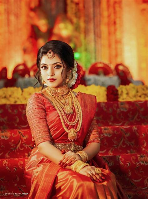 Kerala Hindu Bride In Kanjeevaram Silk Saree