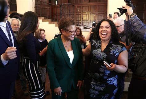 Photos Karen Bass First Woman Elected Mayor Of L A Los Angeles Times