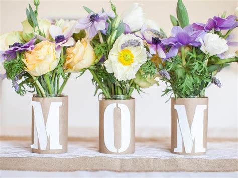 Kids Craft Mom Centerpiece For Mothers Day Hgtv