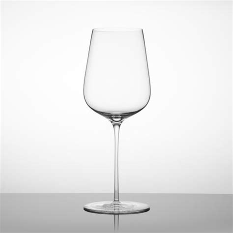 The Best Wine Glasses And Wines To Pair According To 11 Wine Experts Architectural Digest