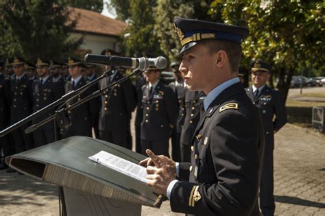 Frosinone Il 72 Stormo Brevetta Due Nuovi Piloti Militari Foto