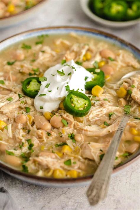 Slow Cooker White Chicken Chili Recipe - Easy Chicken Recipes (VIDEO!)