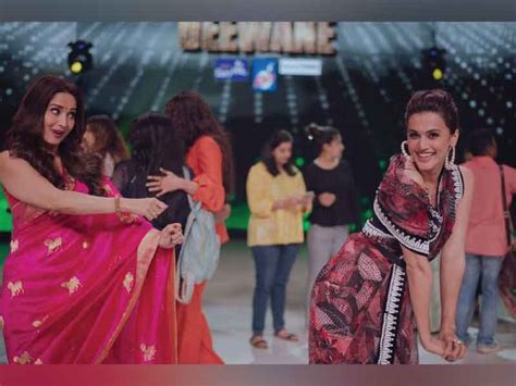 Taapsee Pannu recreates 'Didi Tera Devar Deewana' pose with Madhuri ...