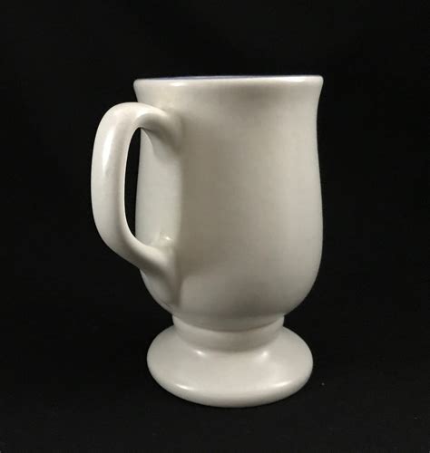 Pfaltzgraff Yorktowne Footed Mug With Trim Pedestal Retro Retired