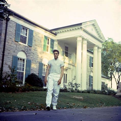 Elvis Presley’s Graceland to offer virtual live tours for the 1st time ...