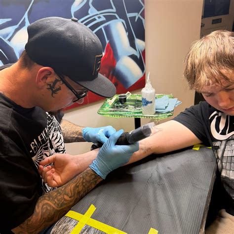 who was thomas hewitt 9