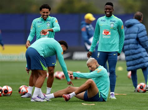 Cambios de Ancelotti y declaraciones en Brasil vs Bolivia