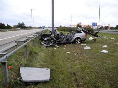 Reportnet De Oder Spree Zwei M Nner Sterben Bei Schwerem Unfall